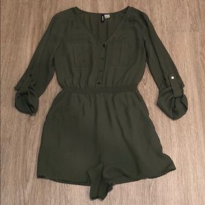 H&M Long-Sleeve Green Romper